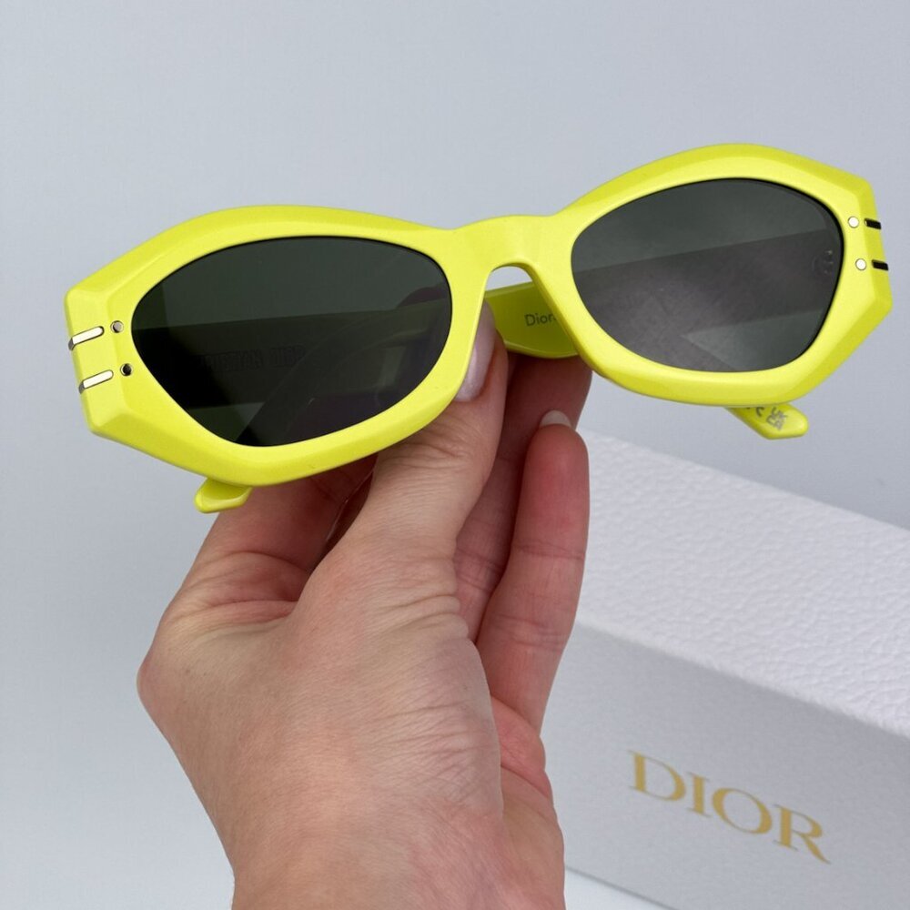 Dior DIORSIGNATURE B1U 66C0 BRAND NEW Sunglasses Yellow Green Women Butterfly